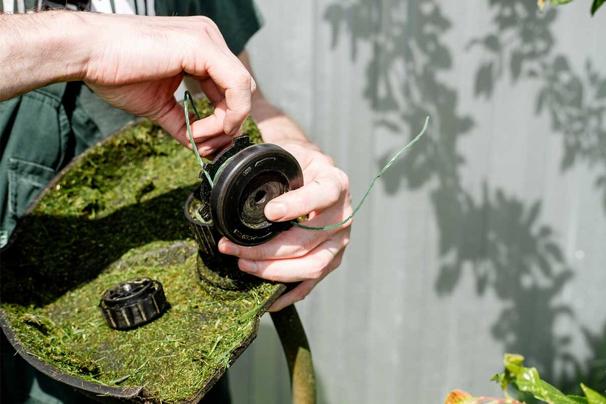 How to Make the String in Your Weed Eater Last Longer